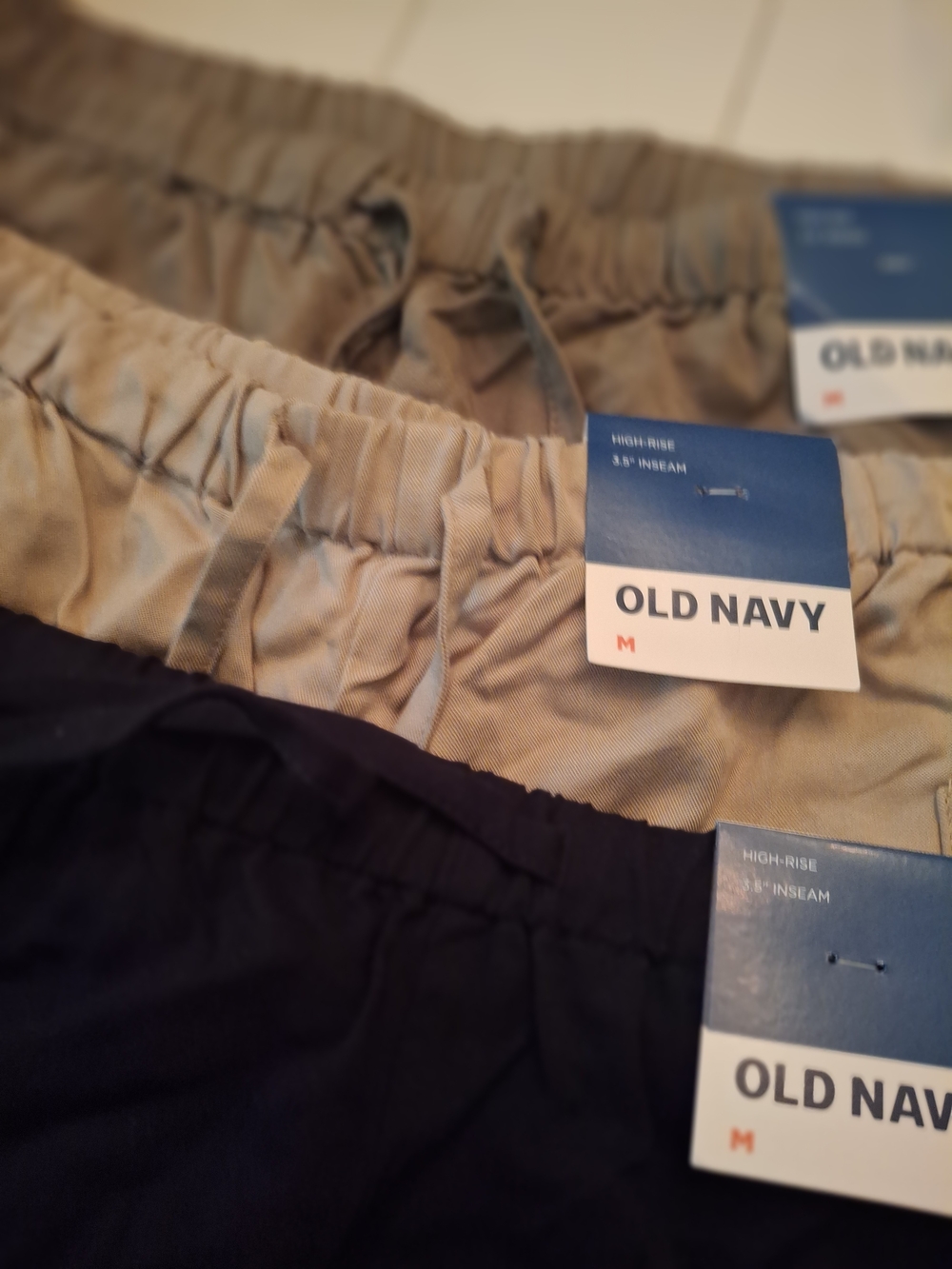 Old Navy Womans Khaki and Navy Elastic-Waist Shorts
